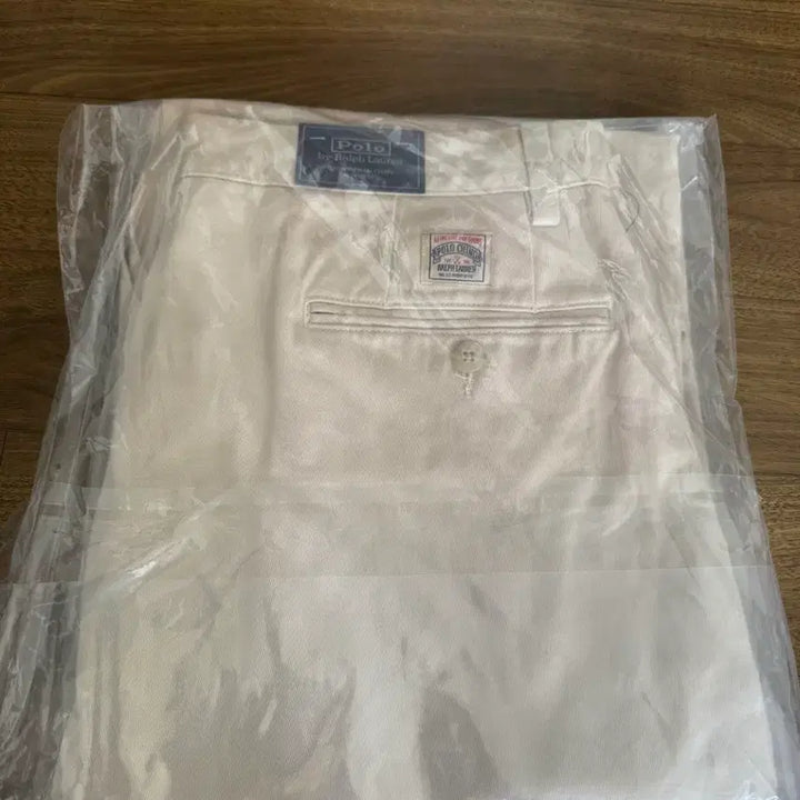 [BUNJANG] 폴로 휘트먼 릴렉스핏 투턱 차노팬츠 크림컬러 허리32 기장30 / 폴로 휘트먼 투턱 치노팬츠 크림 허리32 기장30(노수선) 마지막1개