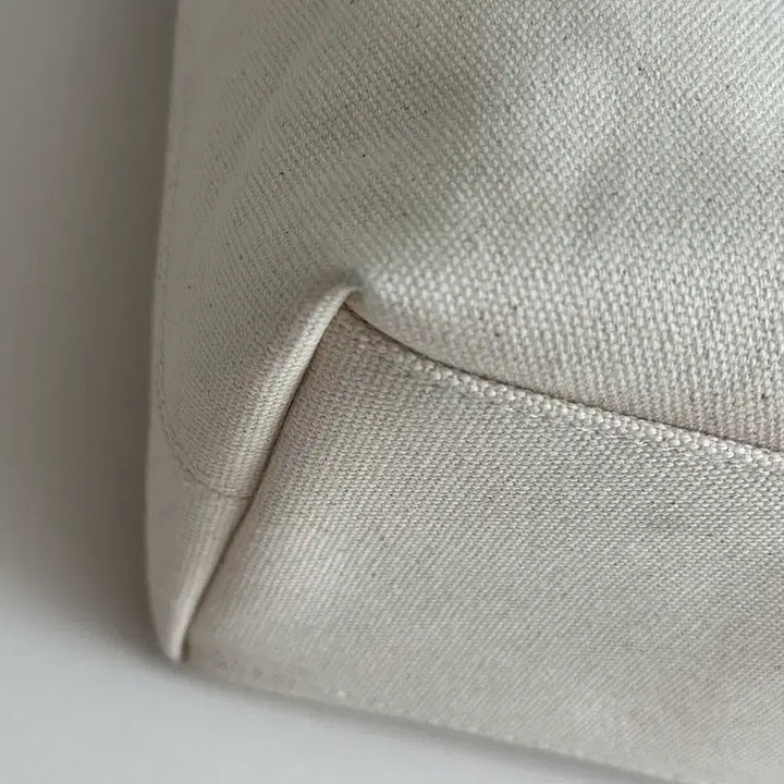 [BUNJANG] Facade Pattern Linda Bag Ecru / 파사드패턴 린다백 에크루