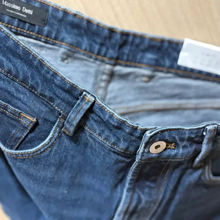[BUNJANG] Massimo Dutti Dark Wash Straight Fit Jeans / Massimo Dutti(마시모 두띠) 청바지