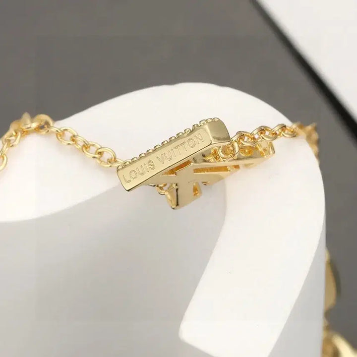 [BUNJANG] Louis Vuitton Signature Daily Bracelet / 루이비통 레터 팔찌  시그니처 데일리 팔찌