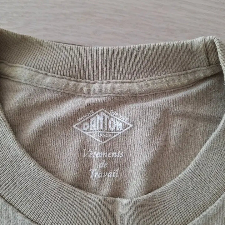 [BUNJANG] DANTON Sleeveless Top / 단톤 슬리브리스