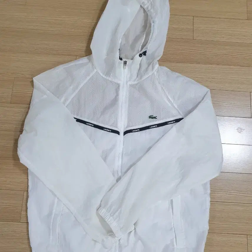 [SOLD OUT] 라코스테 후드 바람막이