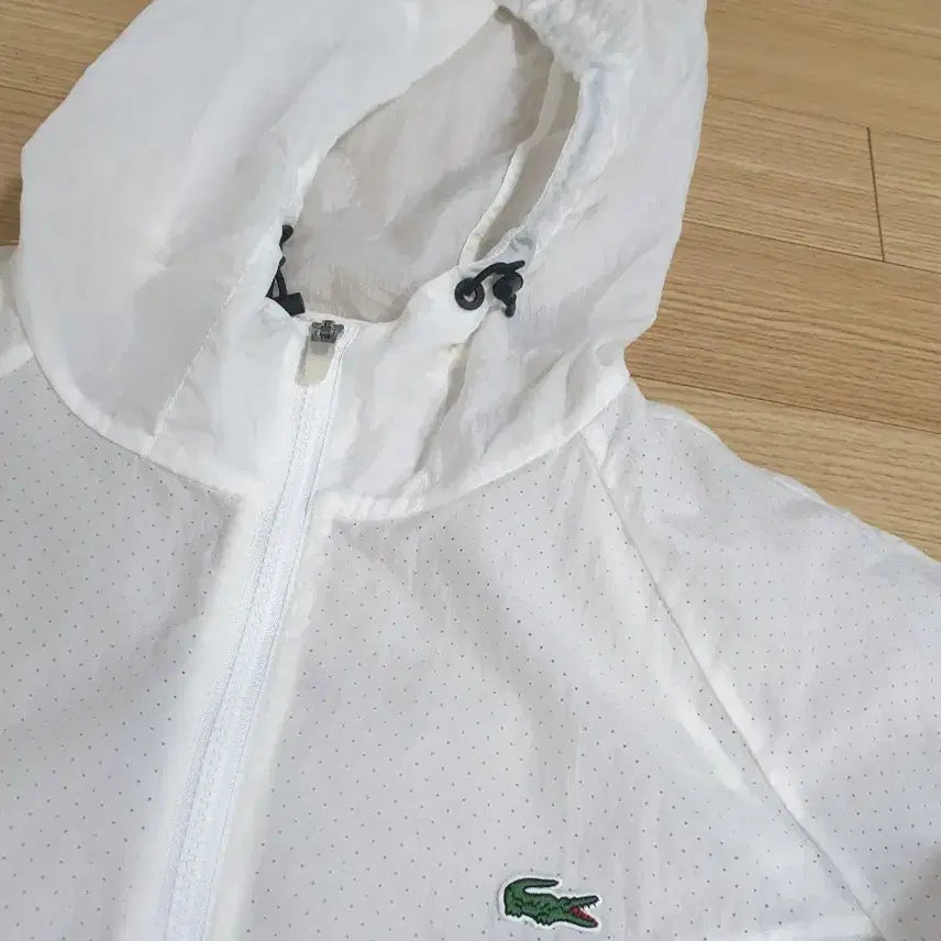 [SOLD OUT] 라코스테 후드 바람막이