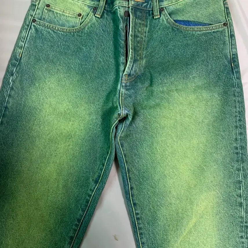 [BUNJANG] Supreme Regular Fit Jeans / 슈프림 레귤러진 팝니다