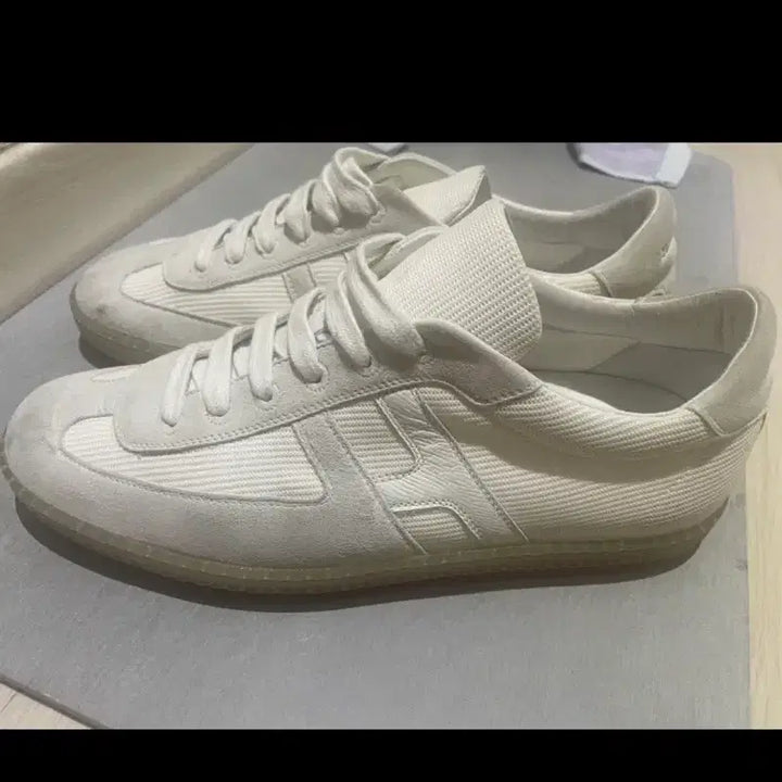 [BUNJANG] Hermes Boomerang Sneakers / 에르메스 부매랑스니커즈