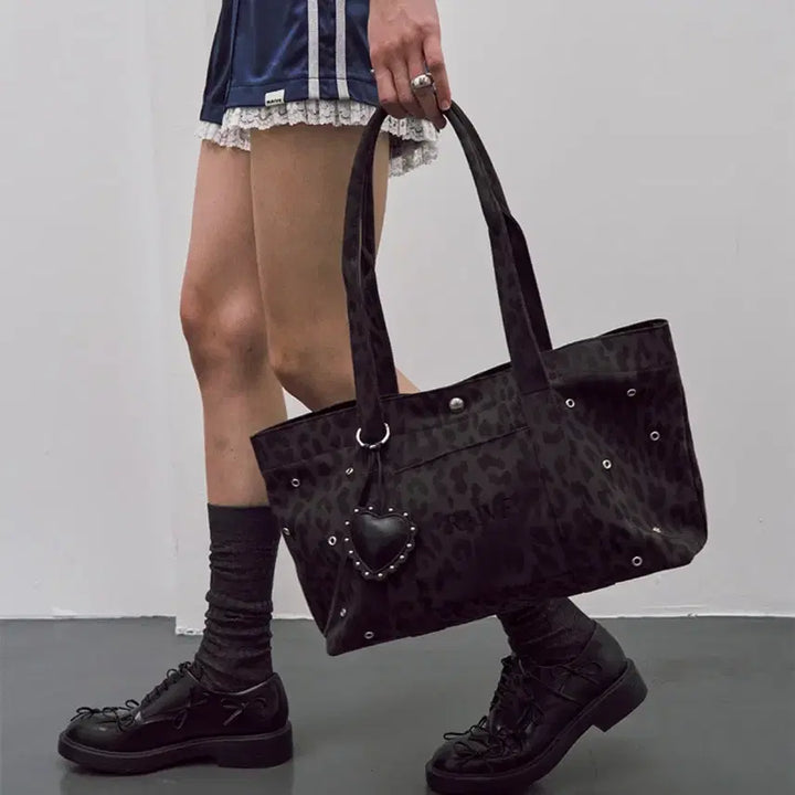 [BUNJANG] RAIVE Leopard Pattern Shoulder Bag / RAIVE 레오파드 패턴 숄더백