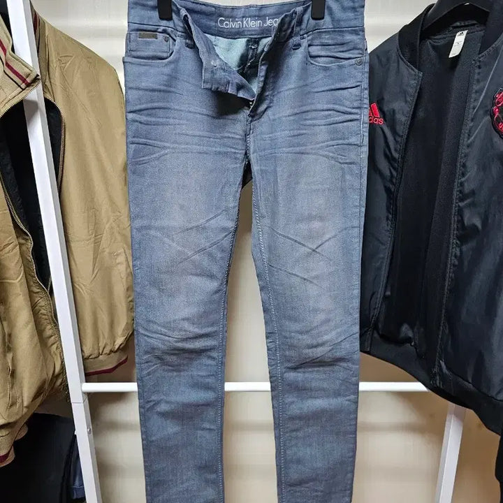 [BUNJANG] Calvin Klein Skinny Jeans - Greyish Blue (W30 L32) / CK 남자청바지 케빈클라인 (W30 L32) / 핏 예술인 그레이쉬 블루