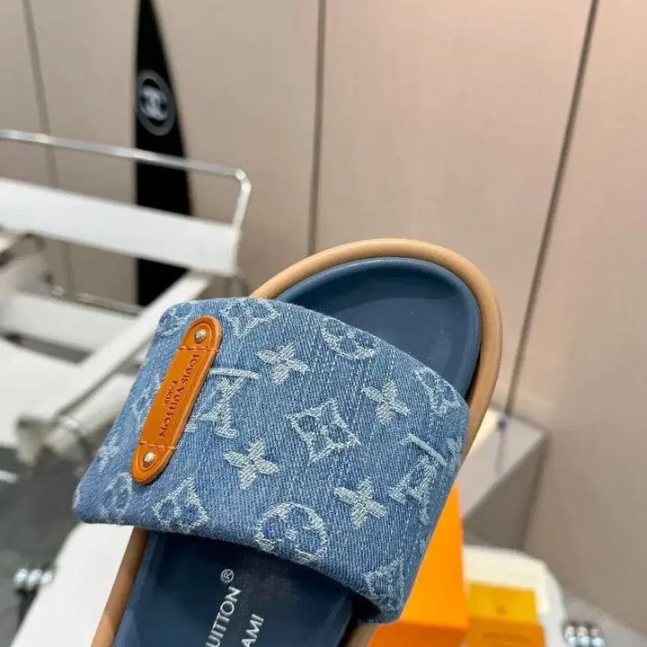 [BUNJANG] Louis Vuitton Monogram Denim Slippers Blue (Size 235) / 루이비통 모노그램 데님 슬리퍼 블루 사이즈/235