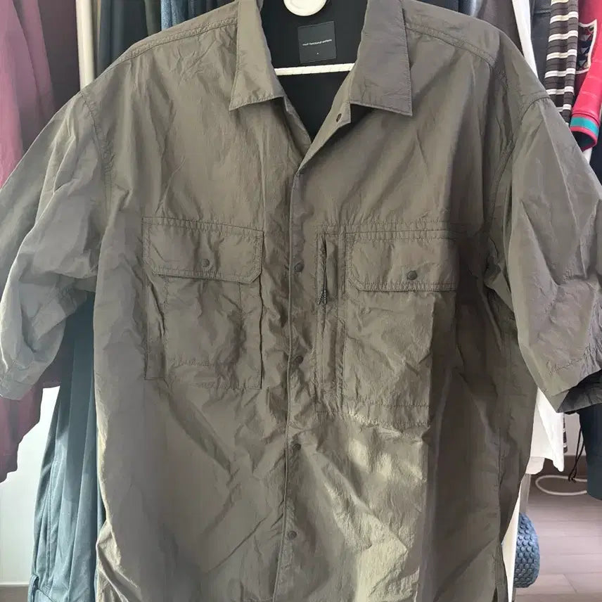 [BUNJANG] Moif 25ss Hiker Half Shirt Size 1 / [새상품] 모이프 25ss 하이커 하프셔츠 1사이즈