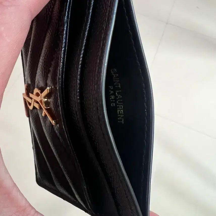 [BUNJANG] Yves Saint Laurent Cassandra Matelassé Card Wallet / 입생로랑 카산드라 마틀라세 카드지갑 금장