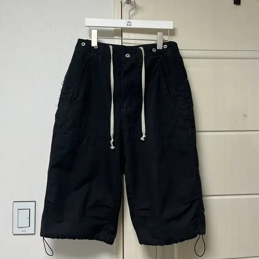 [BUNJANG] Politeureu 6-Cut 1/2 Work Pants Black / [3]폴리테루 6컷 1/2워크팬츠 블랙