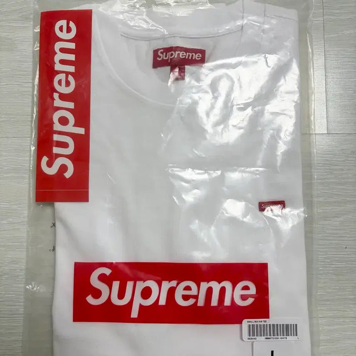 [SOLD OUT] [L] 슈프림 스몰박스 롱슬리브 화이트 24SS (새상품)