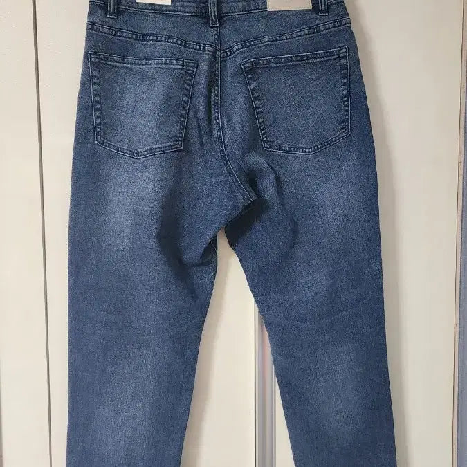 [SOLD OUT] (새제품)폴햄 테이퍼드핏 데님 30 남
