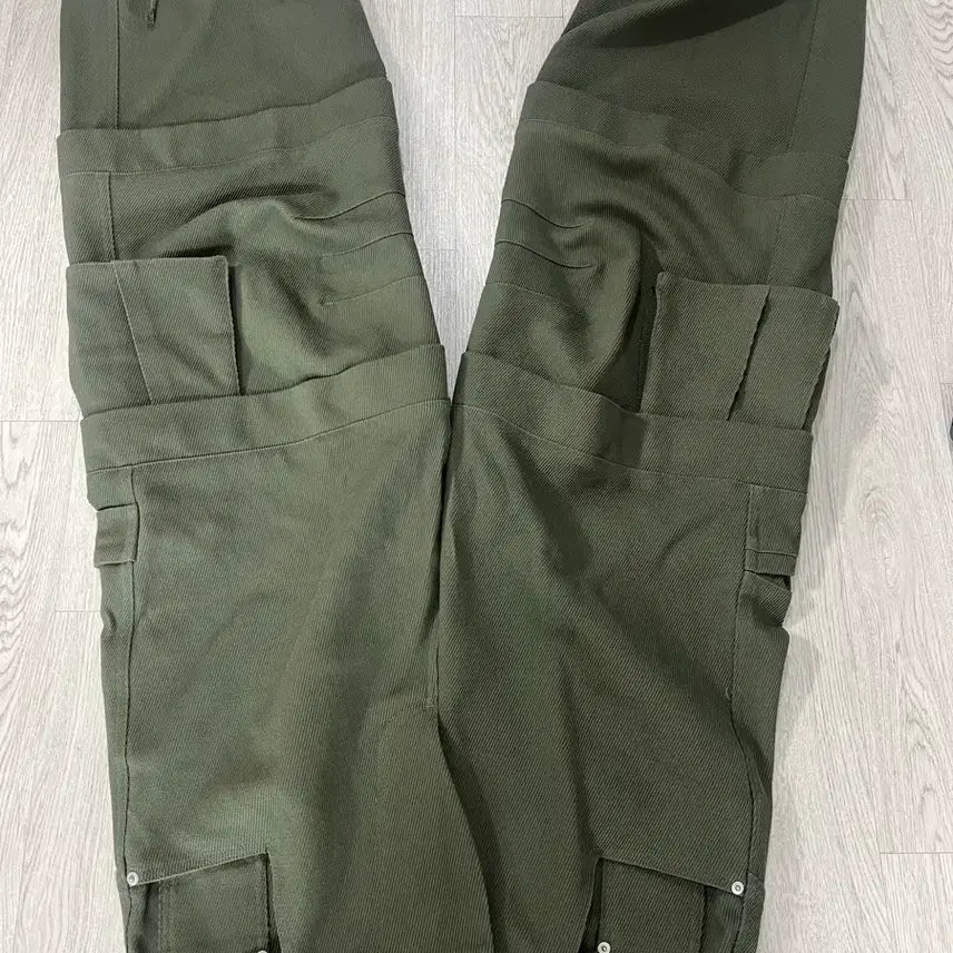 [BUNJANG] Kamien Titan Khaki Size 2 Refurbished / 카미엔 타이탄 카키 2사이즈 리퍼브