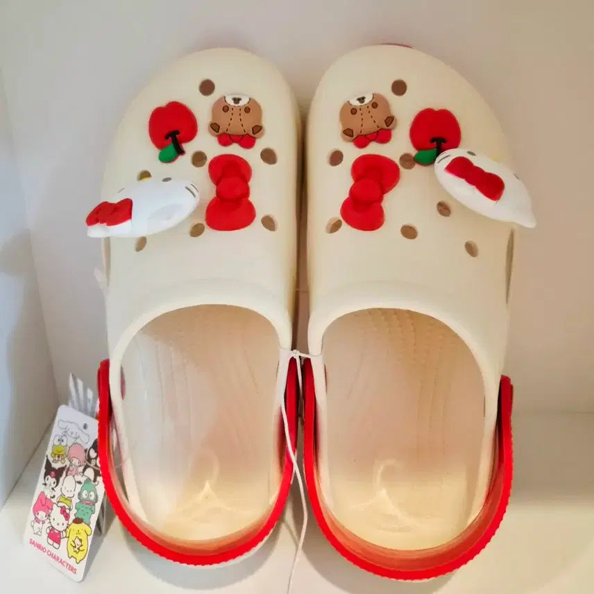 [BUNJANG] Hello Kitty Sandals with Charms (230mm) / 헬로키티 샌들 키티 지비츠 (35~36)230사이즈 새상품