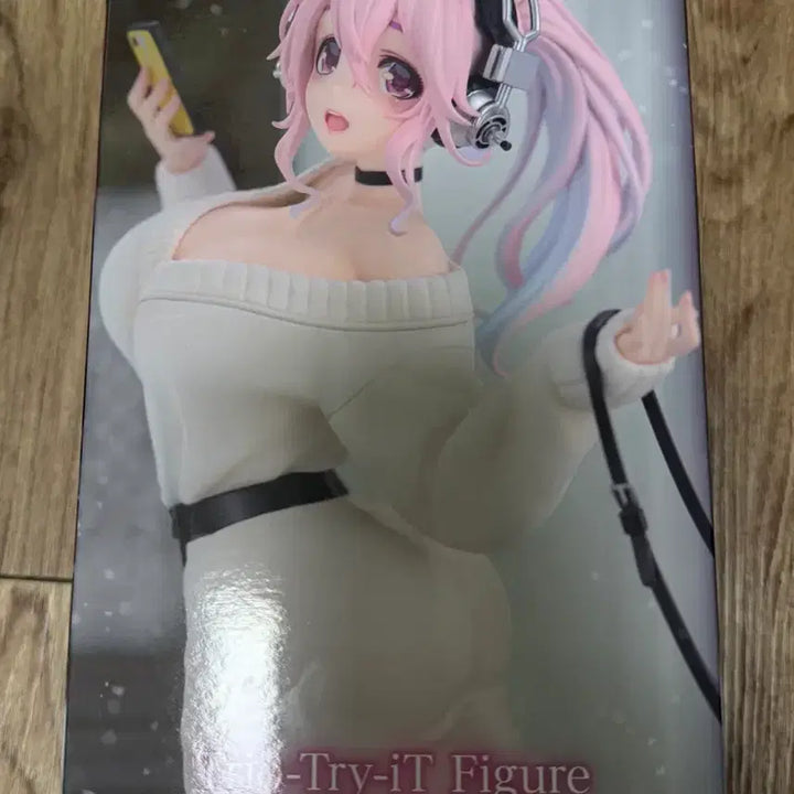 [BUNJANG] Super Sonico Trio-Try-iT Winter Memory Version Figure / 슈퍼 소니코 Trio-Try-iT 피규어 판매합니다!