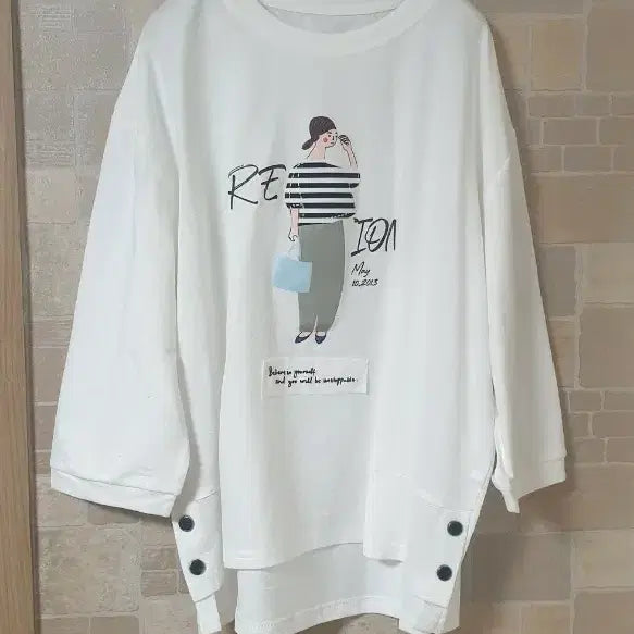 [BUNJANG] White Asymmetrical 3/4 Sleeve Top / 여성 흰색언발7부티(새옷)