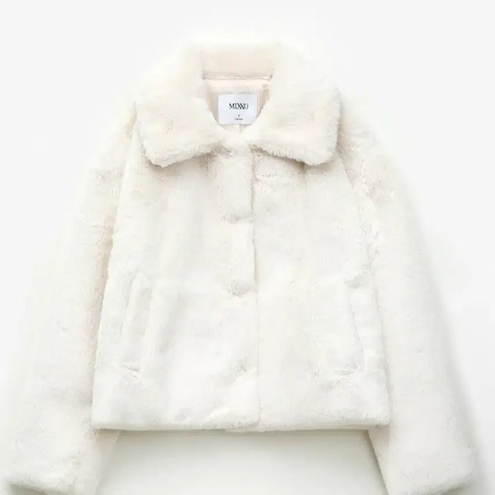 [SOLD OUT] 미쏘 화이트 숏 퍼 자켓