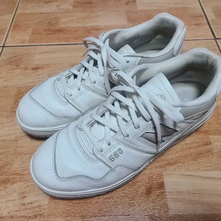 [BUNJANG] New Balance 550 Ivory Sneakers / 뉴발란스 550 아이보리 265