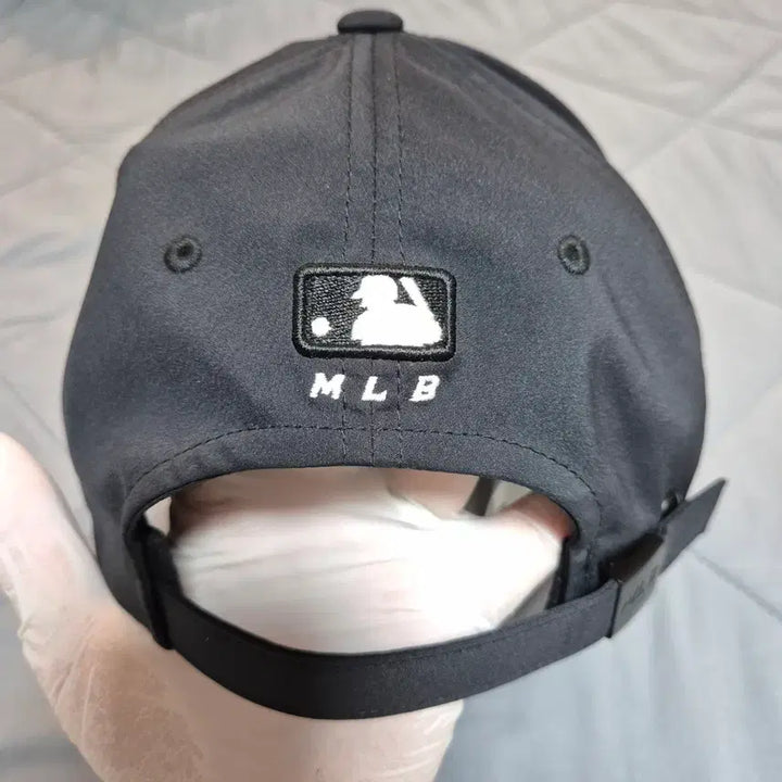 [SOLD OUT] MLB 공용 쿨필드 스트럭쳐 볼캡(레어템)
