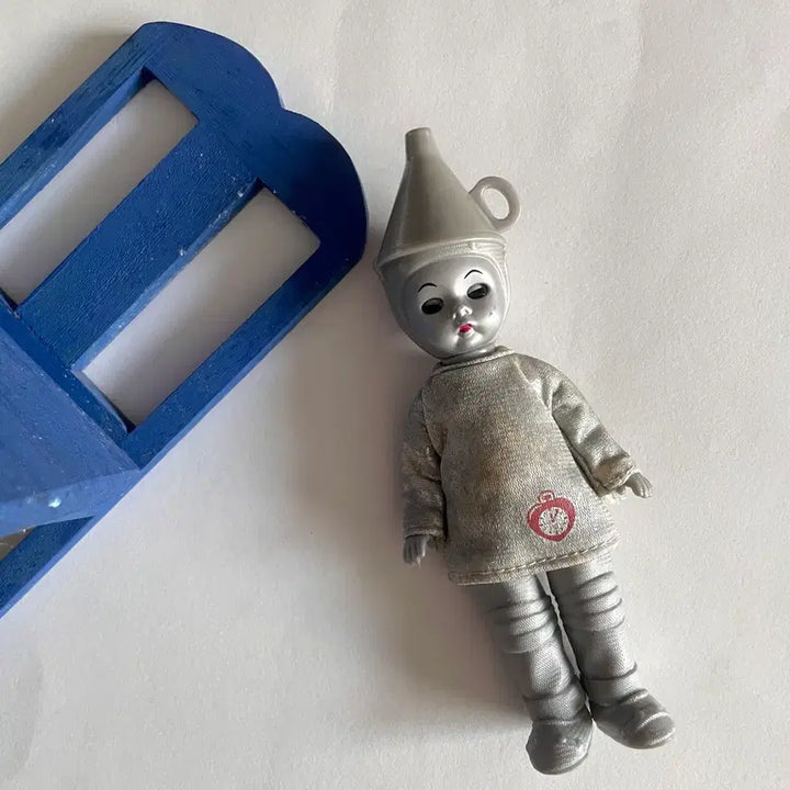 [BUNJANG] McMadam Wizard of Oz Vintage Tin Doll (New Version, Damaged Costume) / 오즈의마법사 빈티지 맥마담 양철 신버젼 데미지상품