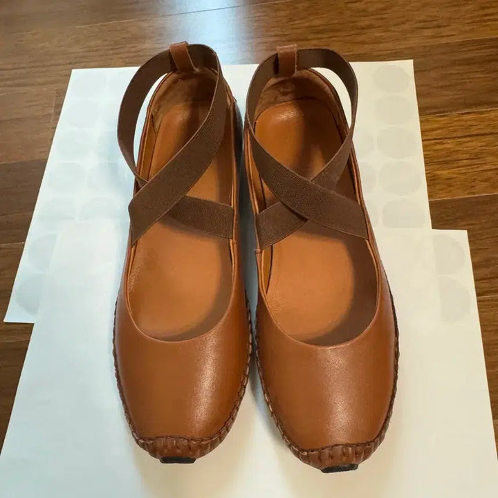[BUNJANG] Quern Valencia 16 Ballerina Almond 235 / 쿠에른 발렌시아 16 발레리나(아몬드)_235