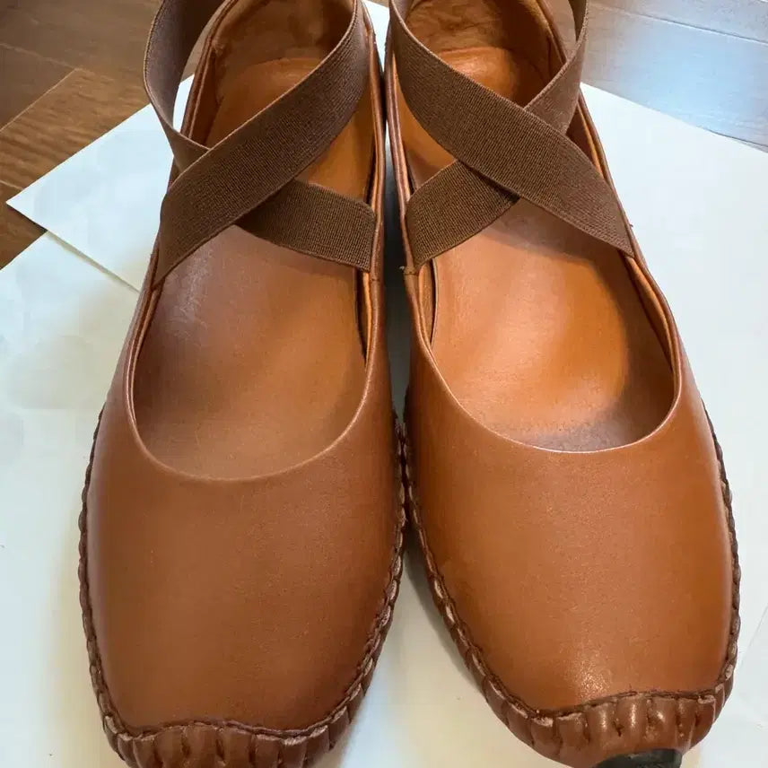 [BUNJANG] Quern Valencia 16 Ballerina Almond 235 / 쿠에른 발렌시아 16 발레리나(아몬드)_235