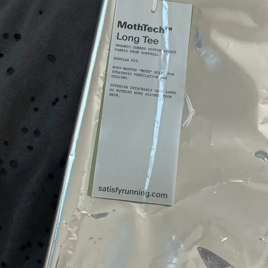 [BUNJANG] Satisfy The Locker Mostech Long Tee M / 새티스파이 더라커 모스테크 롱티 M