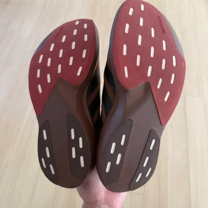 [SOLD OUT] 아디다스 퍼렐 윌리엄스 아디제로 EVO SL 260