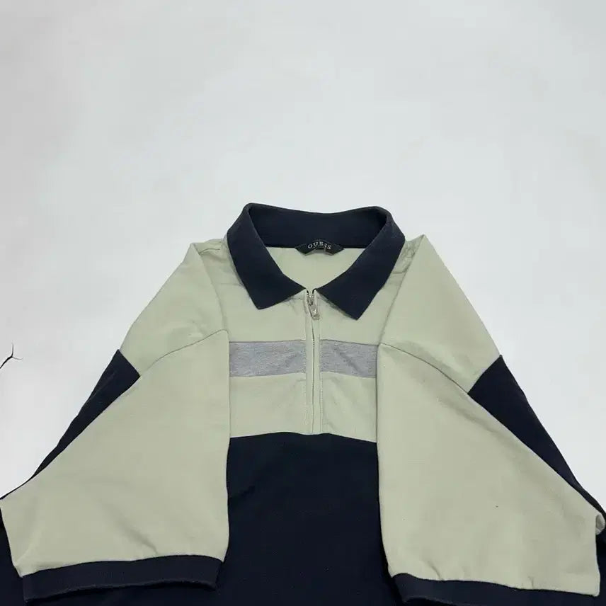[BUNJANG] Guess Half-Zip Short Sleeve Polo Shirt / 게스 반집업 반팔 카라티 pk티셔츠 폴로티