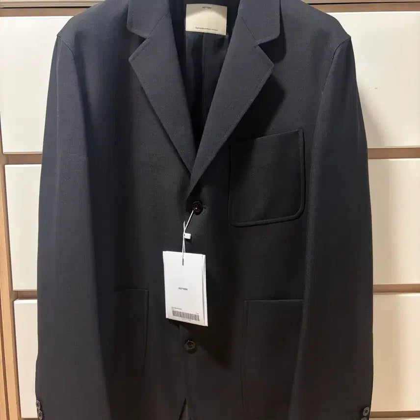 [SOLD OUT] (택 달린 24ss 상품) 포터리 울 스포츠 셋업 (블랙)
