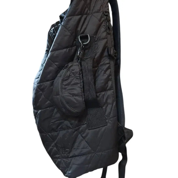 [BUNJANG] KOLON SPORT Nylon Quilting Backpack Black / 코오롱스포츠 나일론 퀼팅 롤 백팩 블랙 /0421