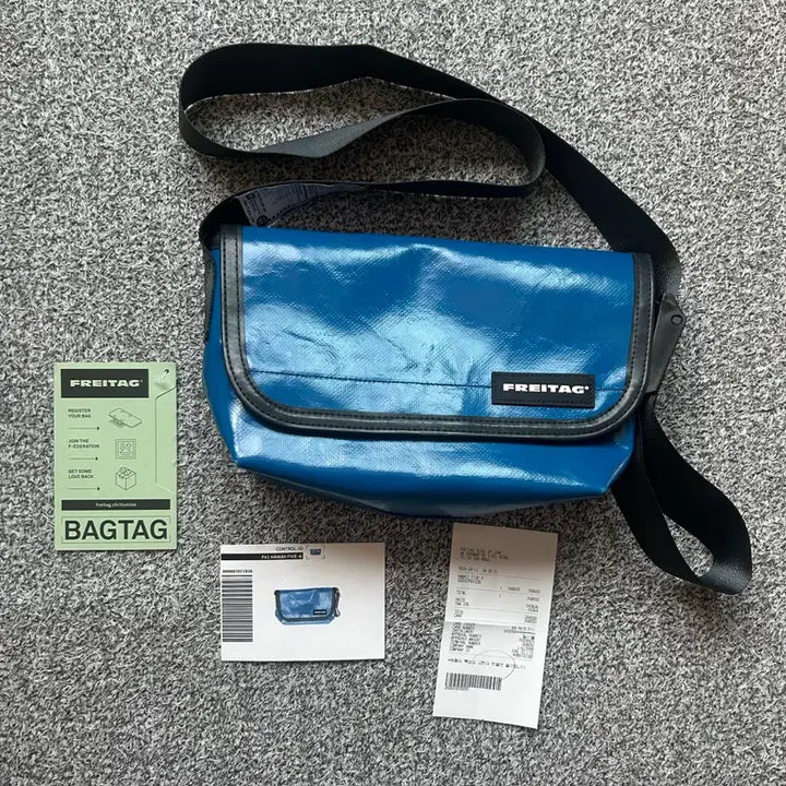 [BUNJANG] Freitag Hapao Blue Glossy New / [새상품] 프라이탁 하파오 블루 유광 / 민트택,영수증 O