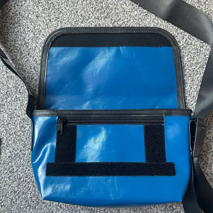 [BUNJANG] Freitag Hapao Blue Glossy New / [새상품] 프라이탁 하파오 블루 유광 / 민트택,영수증 O