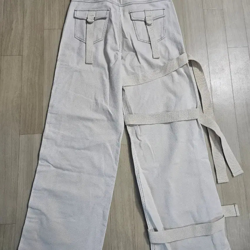 [BUNJANG] October Third Bind Leg Belt Line Pants M / [Oct.3] 옥토버써드 바인드 레그 벨트 라인팬츠 M