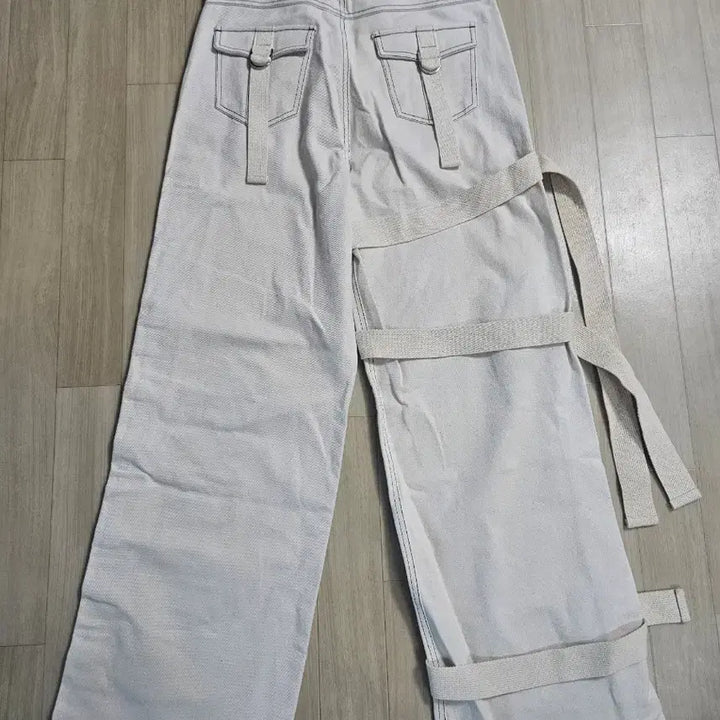 [BUNJANG] October Third Bind Leg Belt Line Pants M / [Oct.3] 옥토버써드 바인드 레그 벨트 라인팬츠 M