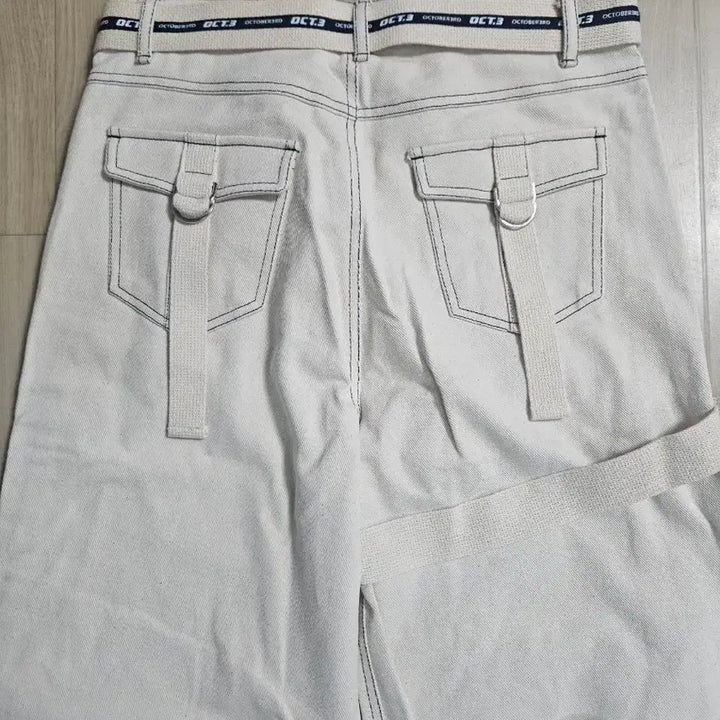 [BUNJANG] October Third Bind Leg Belt Line Pants M / [Oct.3] 옥토버써드 바인드 레그 벨트 라인팬츠 M