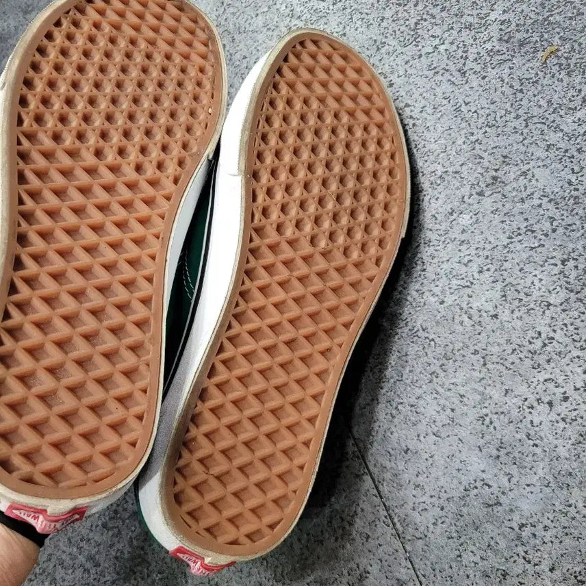 [BUNJANG] Vans Old Skool Green Sneakers (Size 270) / 반스 올드스쿨 그린 스니커즈 운동화270