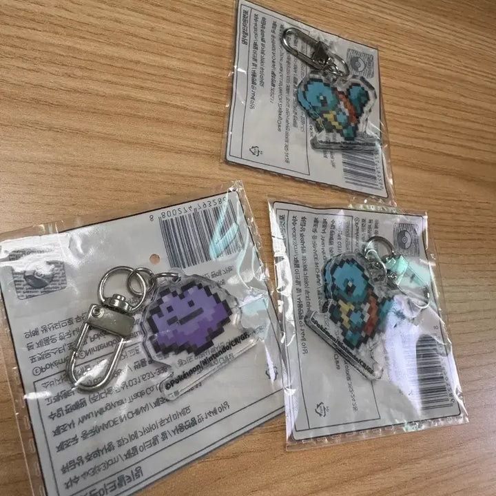 [BUNJANG] Pokemon CU Pixel Ditto / Squirtle Keyring (Sealed) / 포켓몬스터 CU 픽셀 메타몽/꼬부기 키링 미개봉