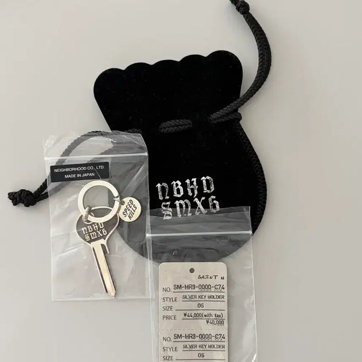 [BUNJANG] Neighborhood x Saint Michael STHD Key Holder Silver / 네이버후드 x 세인트 마이클 STHD 키홀더 실버 - 25SS