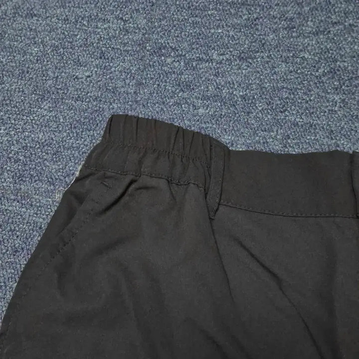 [SOLD OUT] (1회착용)NC베이직 기능성 슬랙스 M [정가 29,900원]