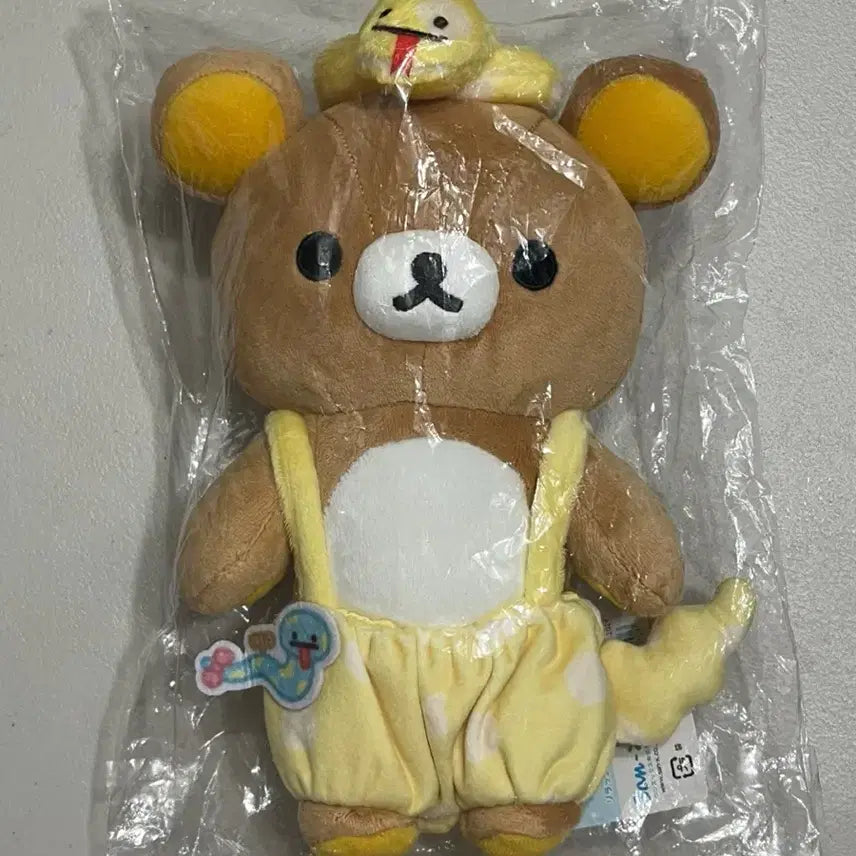 [SOLD OUT] [정품][미개봉 새상품] 리락쿠마 2025년 신년 뱀 봉제인형