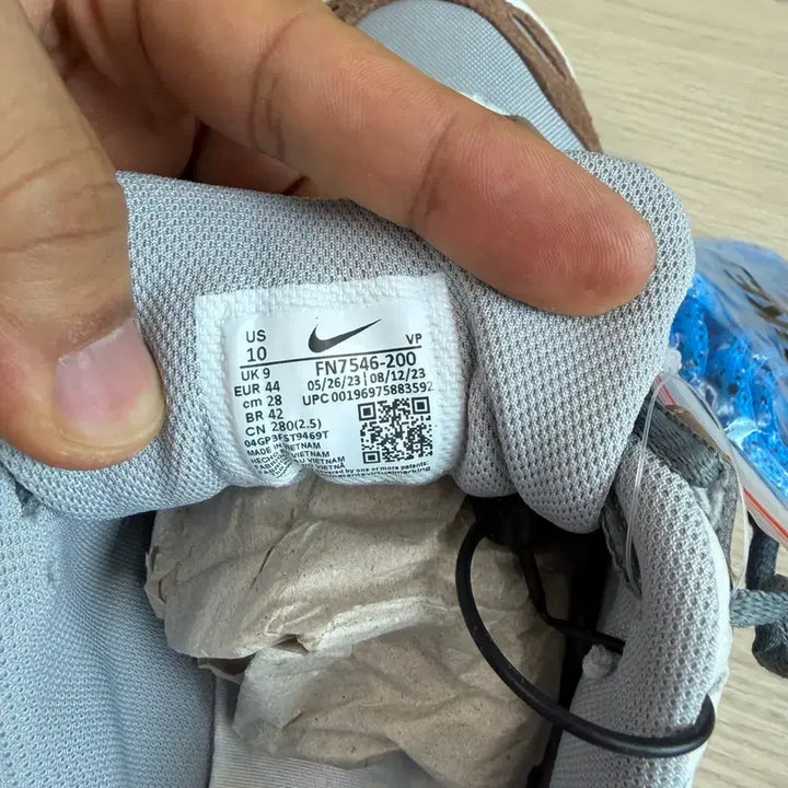 [BUNJANG] Nike x Undefeated Air Terra Humara Sneakers US 10 / 나이키 언디핏 콜라보 에어테라 휴마라 US10