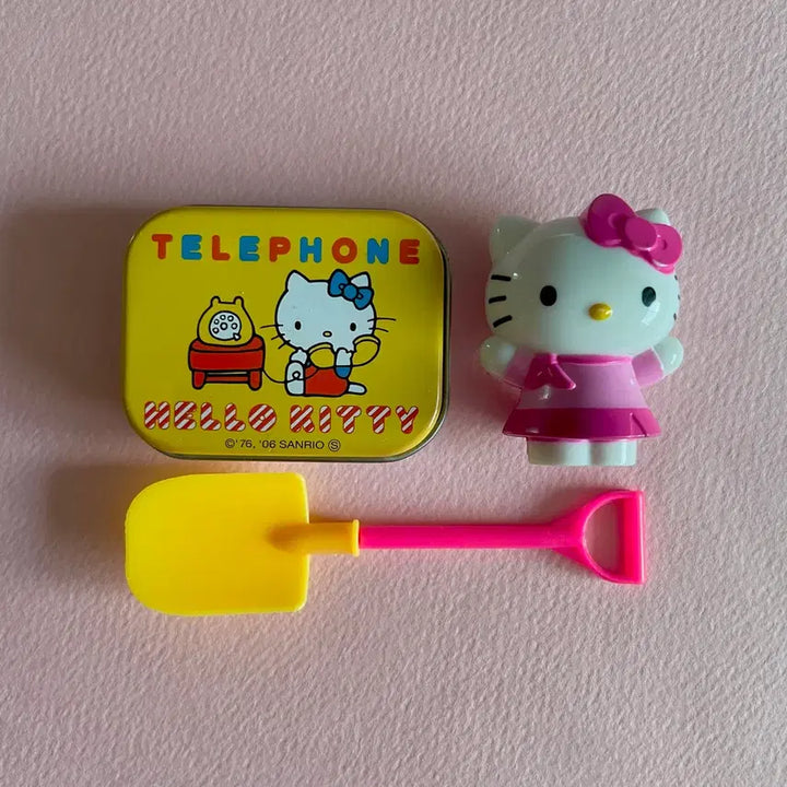 [BUNJANG] Sanrio Hello Kitty Vintage Mini Figure Toy / 빈티지 헬로키티 피규어 고전키티 고전토이