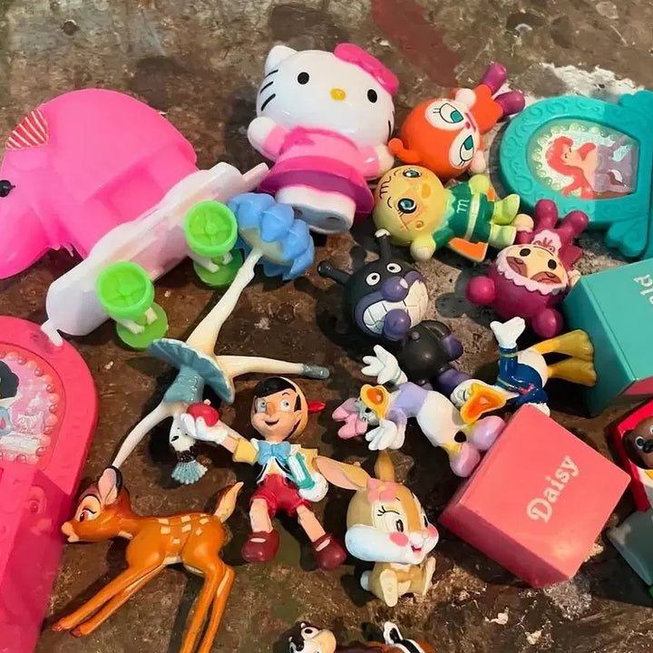 [BUNJANG] Sanrio Hello Kitty Vintage Mini Figure Toy / 빈티지 헬로키티 피규어 고전키티 고전토이