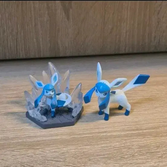[BUNJANG] Pokemon Moncolle Glaceon Figure Set / 포켓몬 피규어 몬코레 가챠 글레이시아 세트