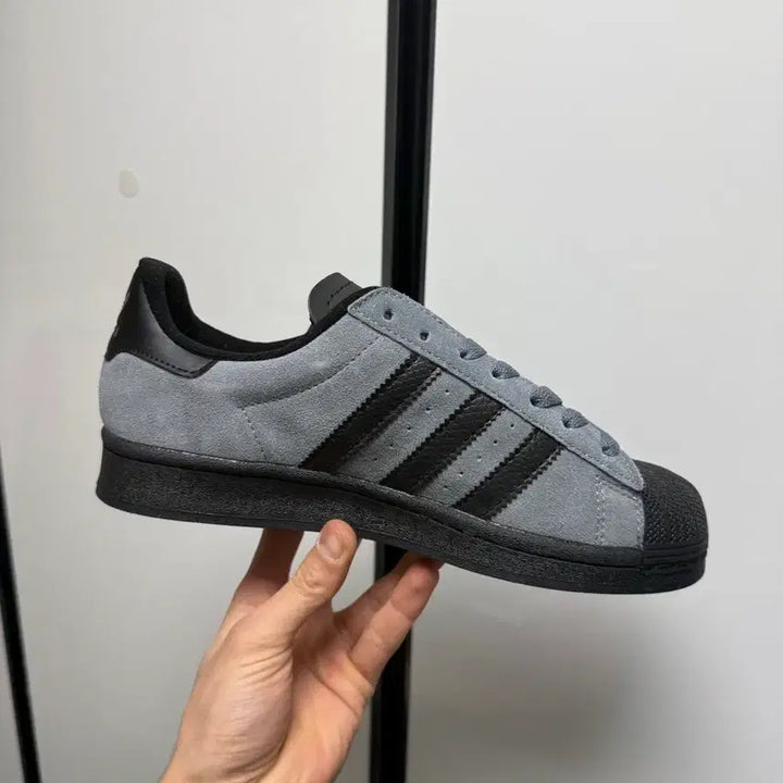 [BUNJANG] Adidas Superstar Grey Suede Sneakers / 아디다스 슈퍼스타 그레이 스웨이드 운동화