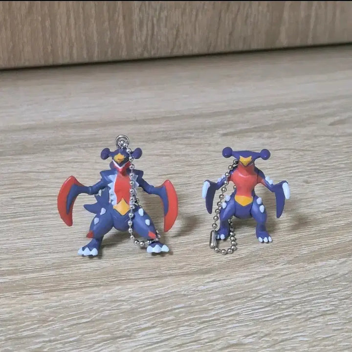 [BUNJANG] Pokemon Garchomp Mega Evolution Set Figure / 급처) 포켓몬 피규어 고전 스트랩 가챠 한카리아스 메가진화세트