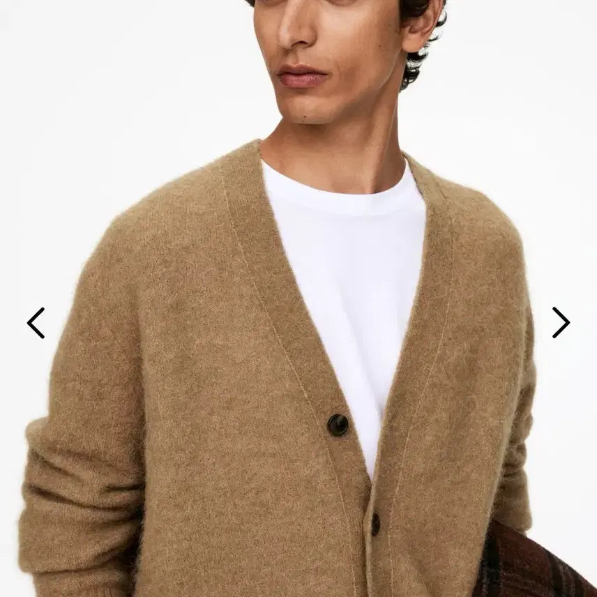 [BUNJANG] Arket Cardigan Beige / 아르켓 가디건