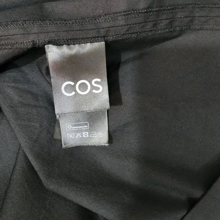 [SOLD OUT] COS 블랙 셔츠형 롱 원피스